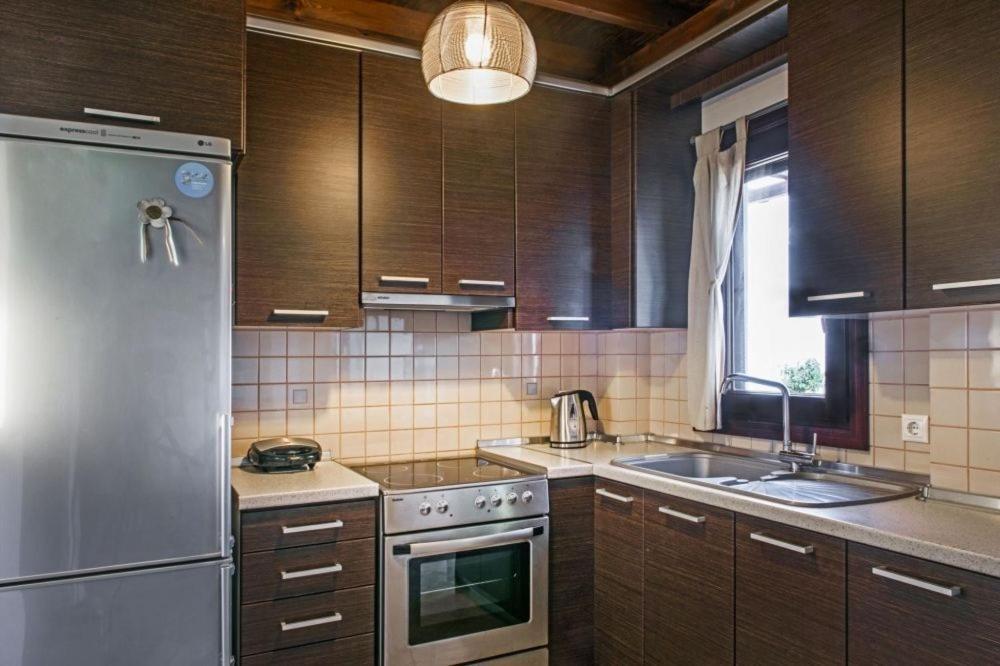 Katevi Luxury Seafront *