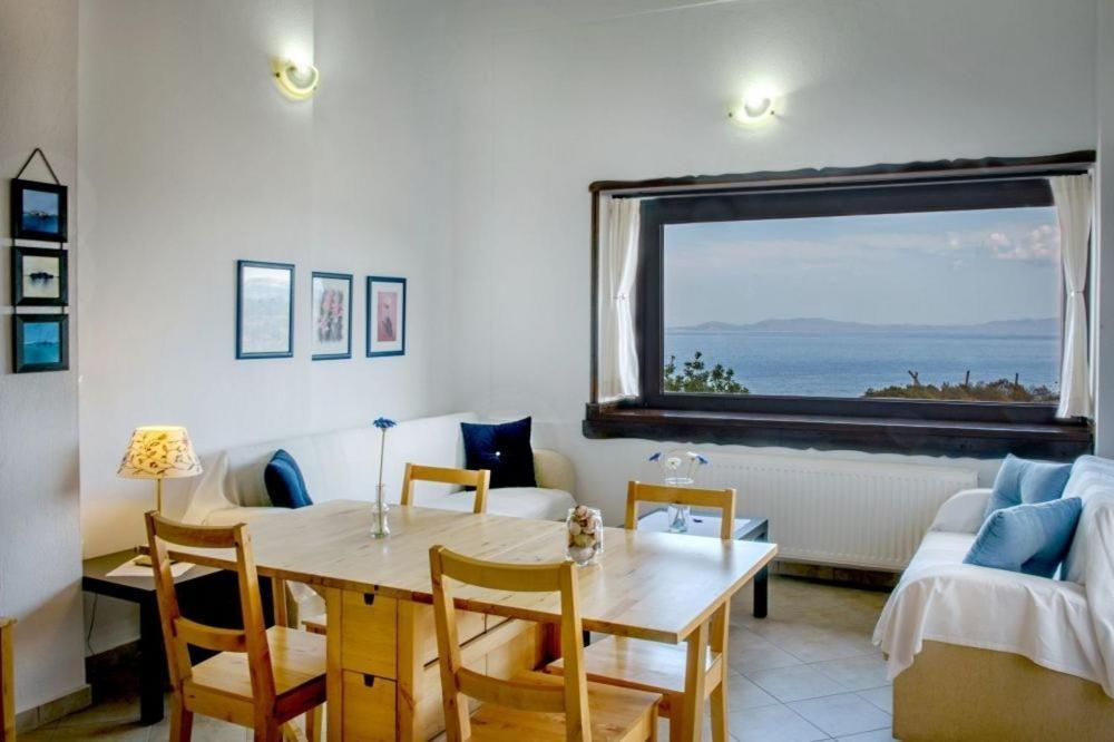 Katevi Luxury Seafront *