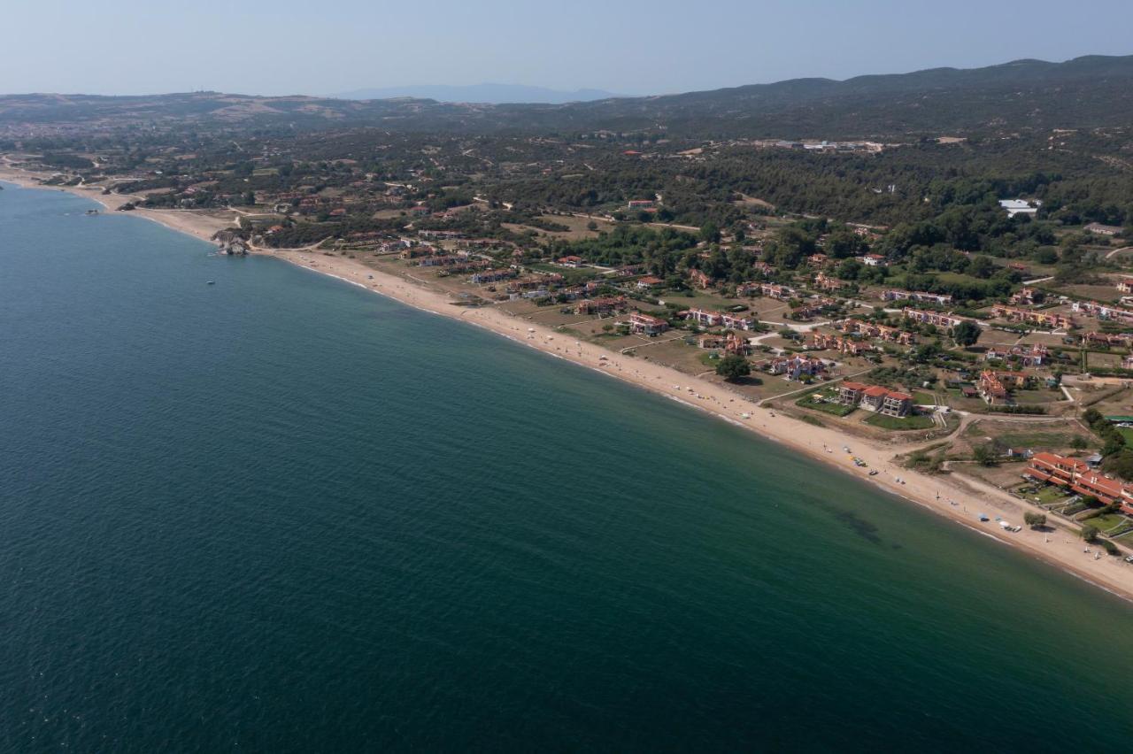 Katevi Luxury Seafront Villa Ierissos